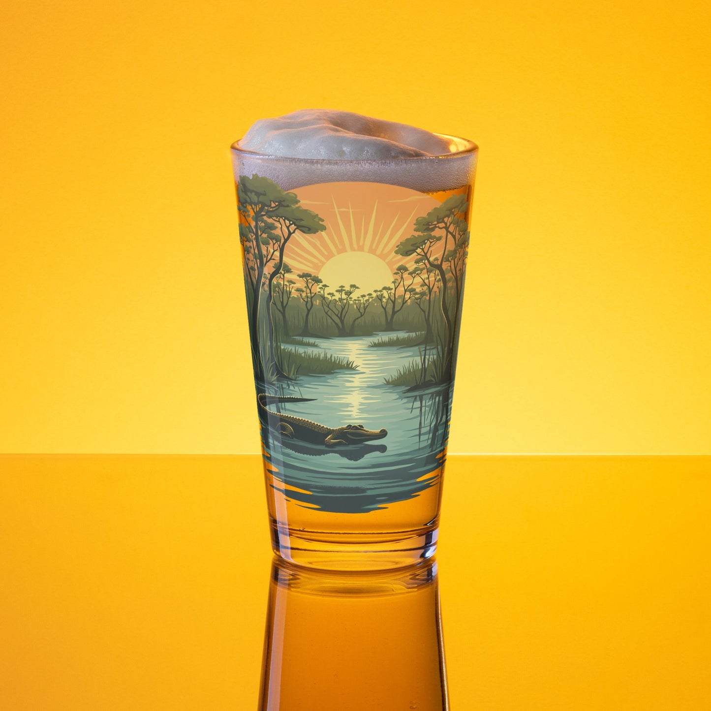 Alligator Pint Glass - Beer Glass - Discovery Co.