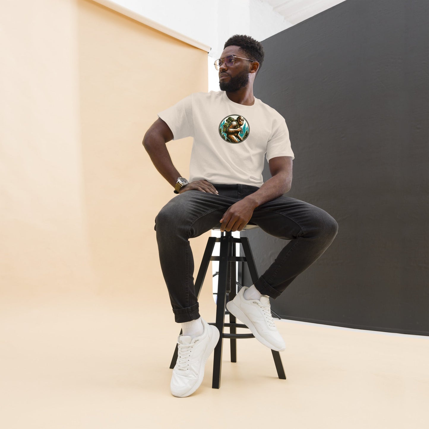 Bigfoot Hiking Men's (Unisex) Classic Tee - Men's Shirts - Discovery Co.
