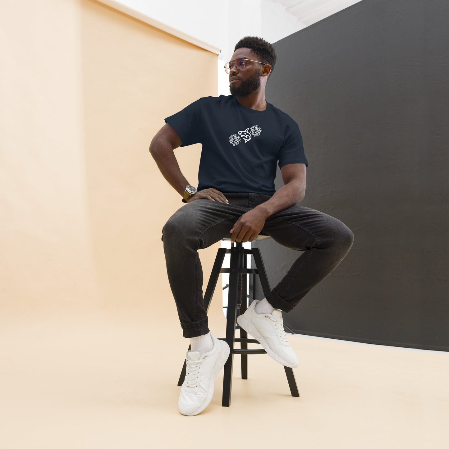 Shark Men's (Unisex) Classic Tee - Men's Shirts - Discovery Co.