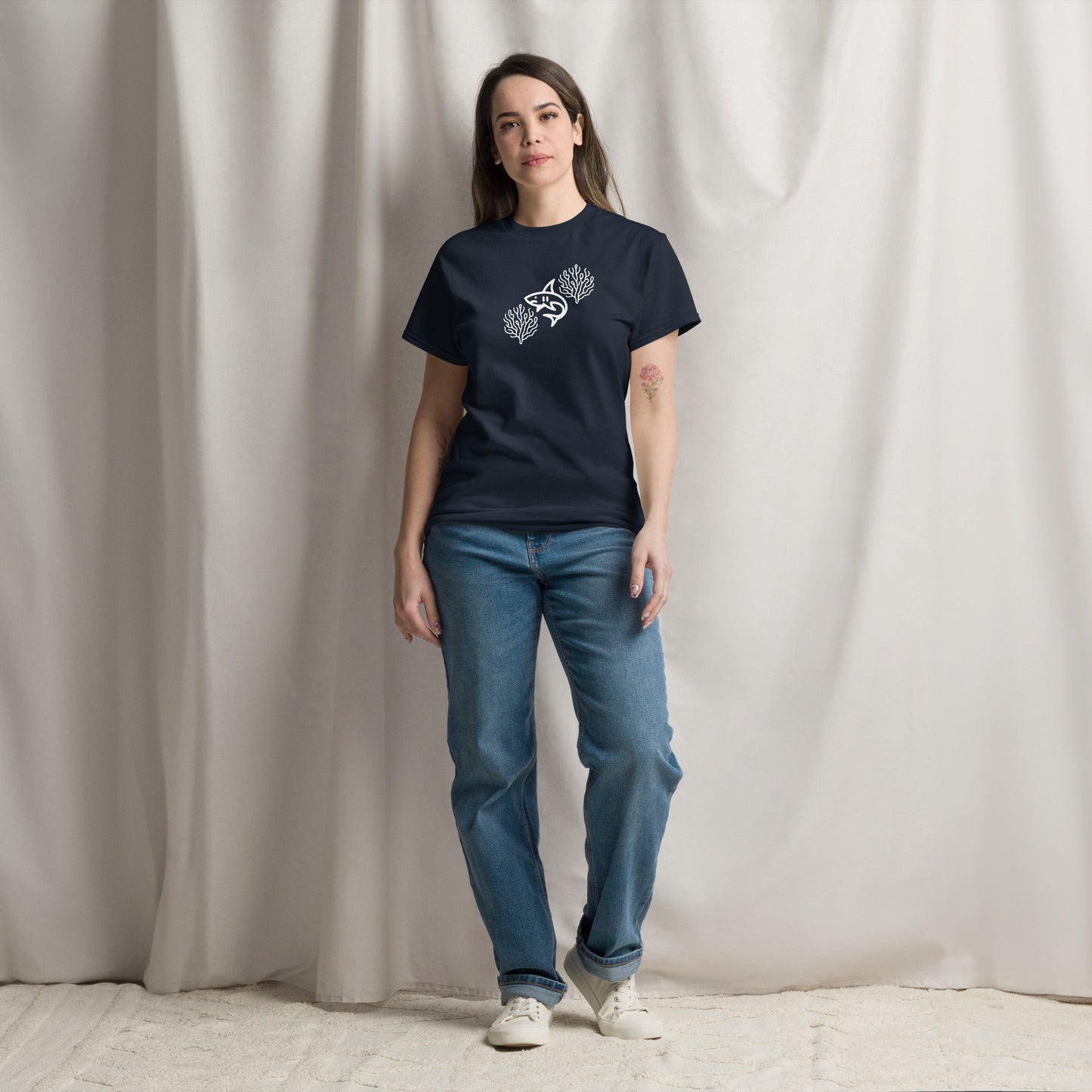 Shark Women's (Unisex) Classic Tee - Women's Shirts - Discovery Co.
