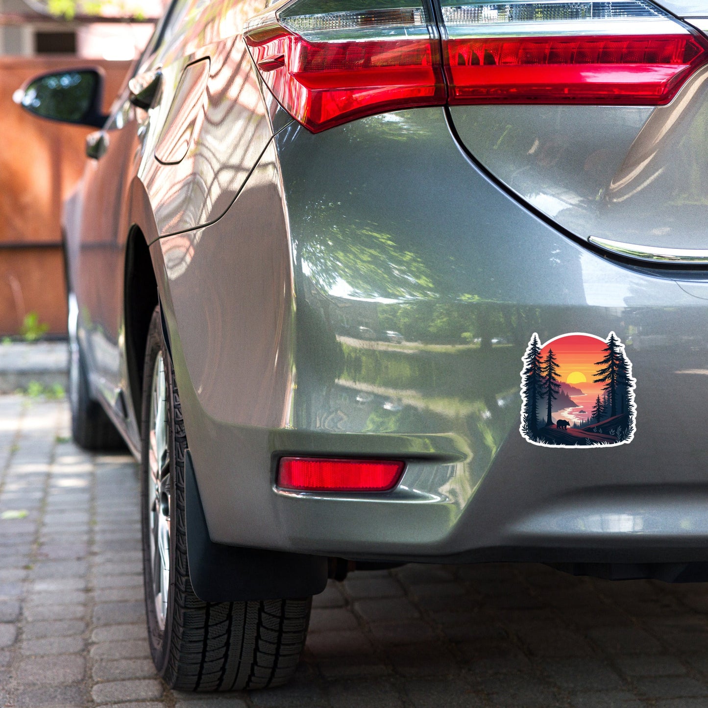 Sunset Bear Bubble - Free Stickers - Stickers - Discovery Co.