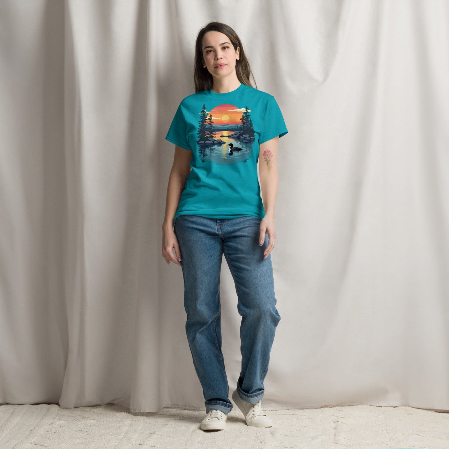Sunset Duck Women's (Unisex) Classic Tee - Women's Shirts - Discovery Co.