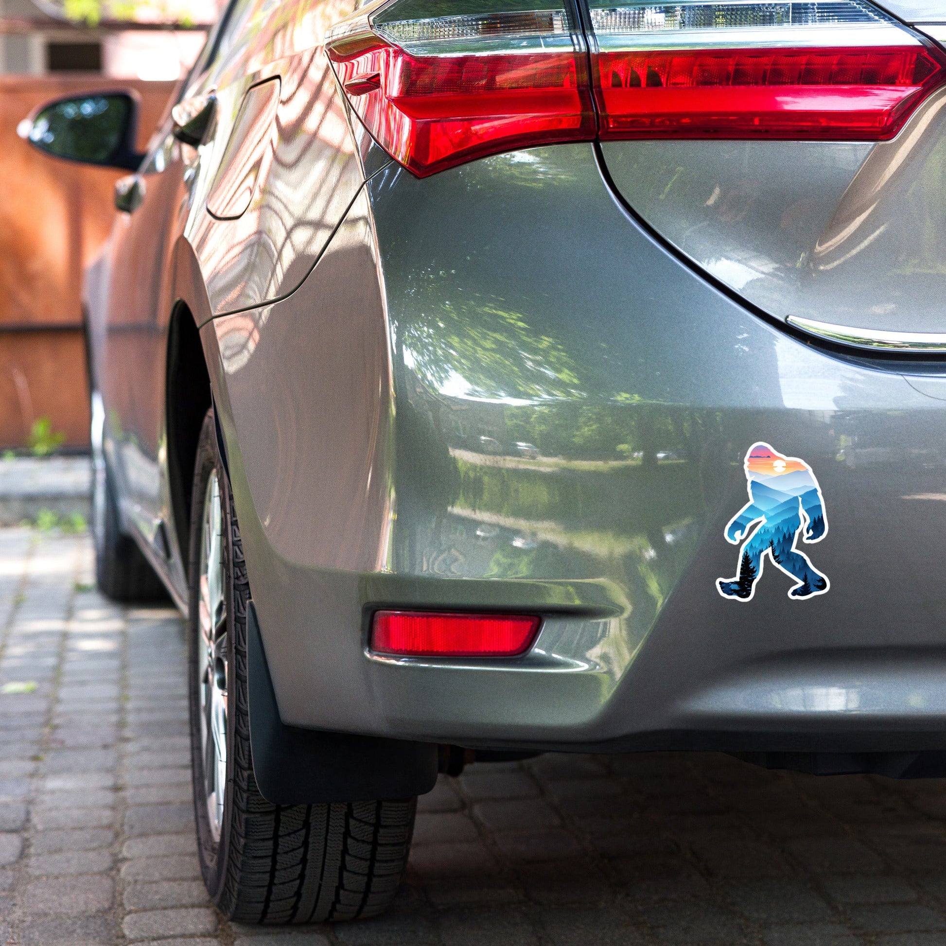 Bigfoot Blue Mountains Bubble - Free Stickers - Stickers - Discovery Co.