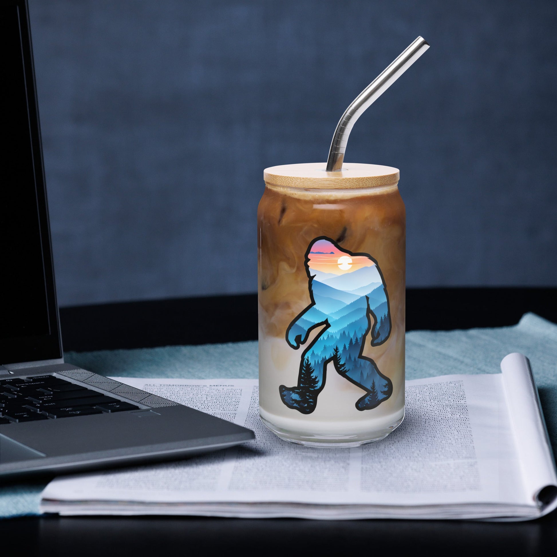 Bigfoot Blue Mountains Can - Shaped Glass - Can - Shaped Glass - Discovery Co.