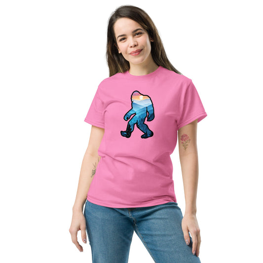 Bigfoot Blue Mountains Women's (Unisex) Classic Tee - Women's Shirts - Discovery Co.