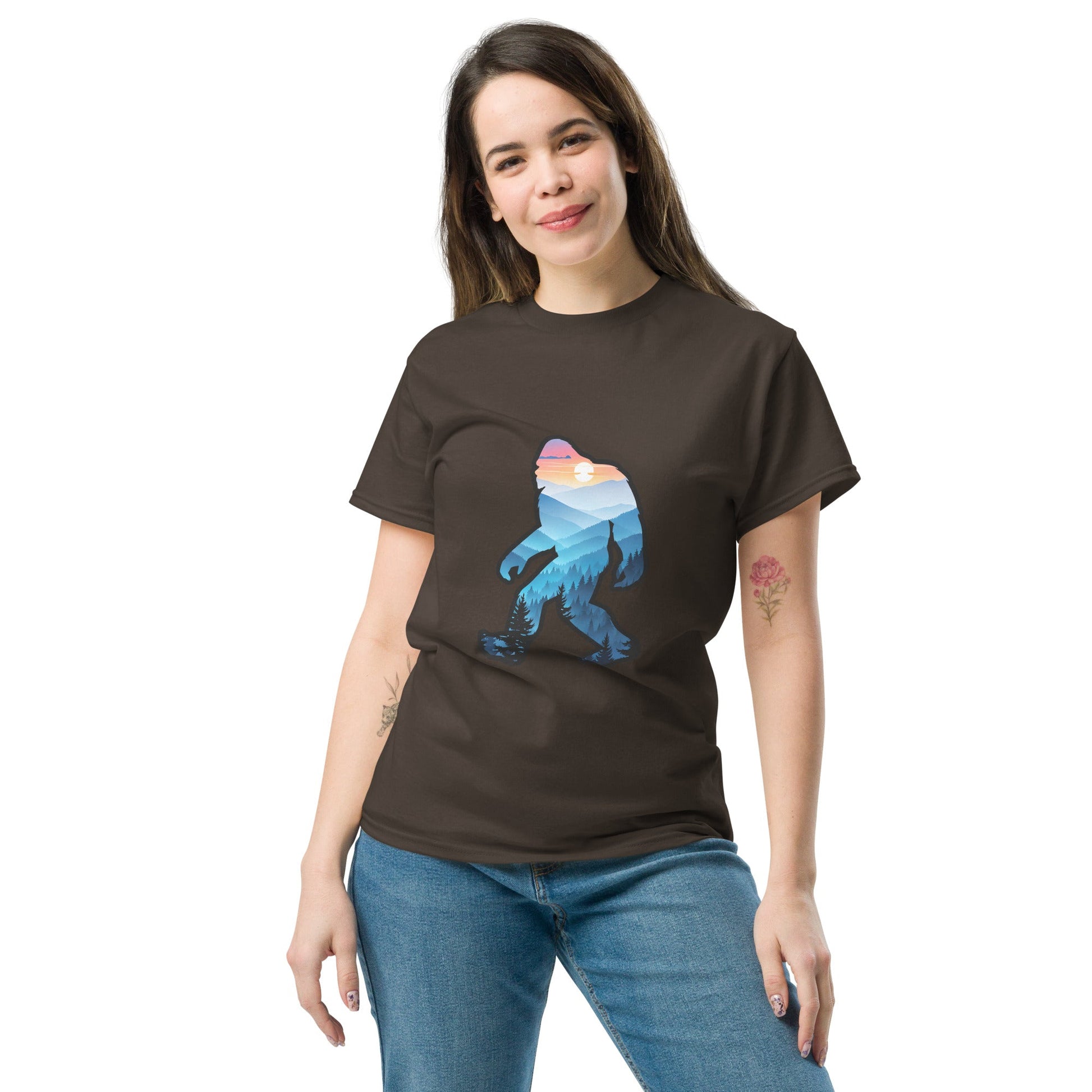 Blue Mountains Big Foot Women's Classic Tee - Women's Shirts - Discovery Co.