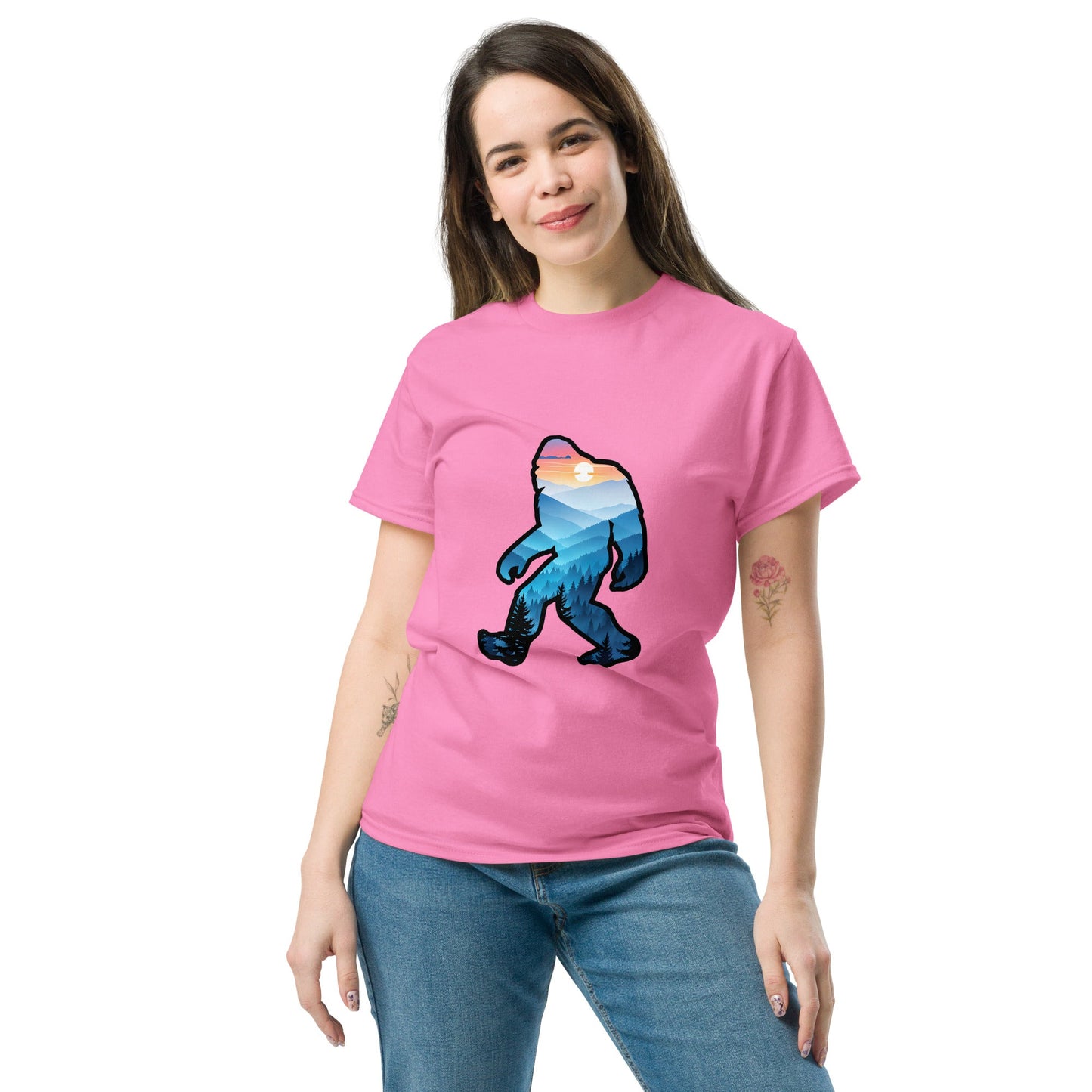 Blue Mountains Big Foot Women's Classic Tee - Women's Shirts - Discovery Co.