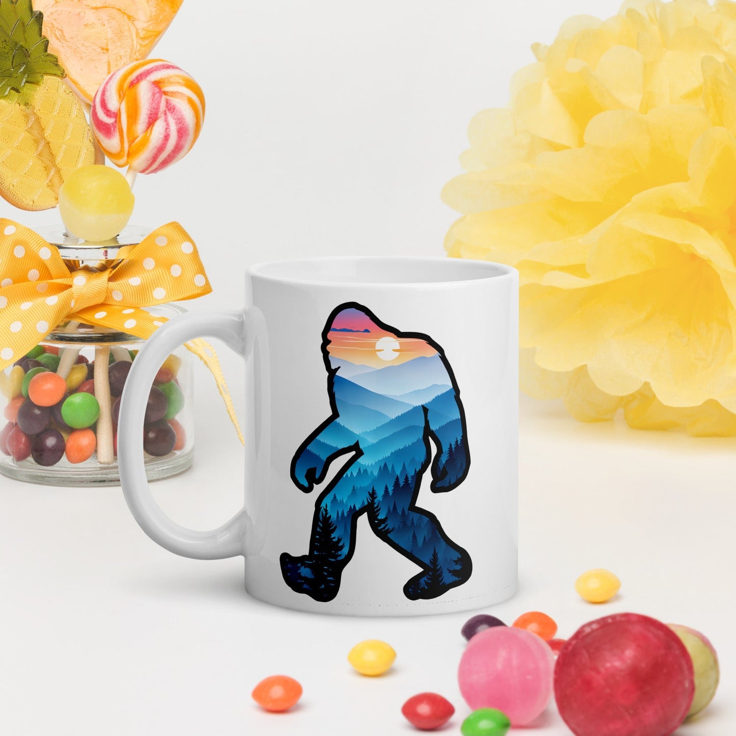 Blue Mountains Bigfoot White Glossy Mug (11 oz, 15 oz, 20 oz) Product - Mugs - Discovery Co.