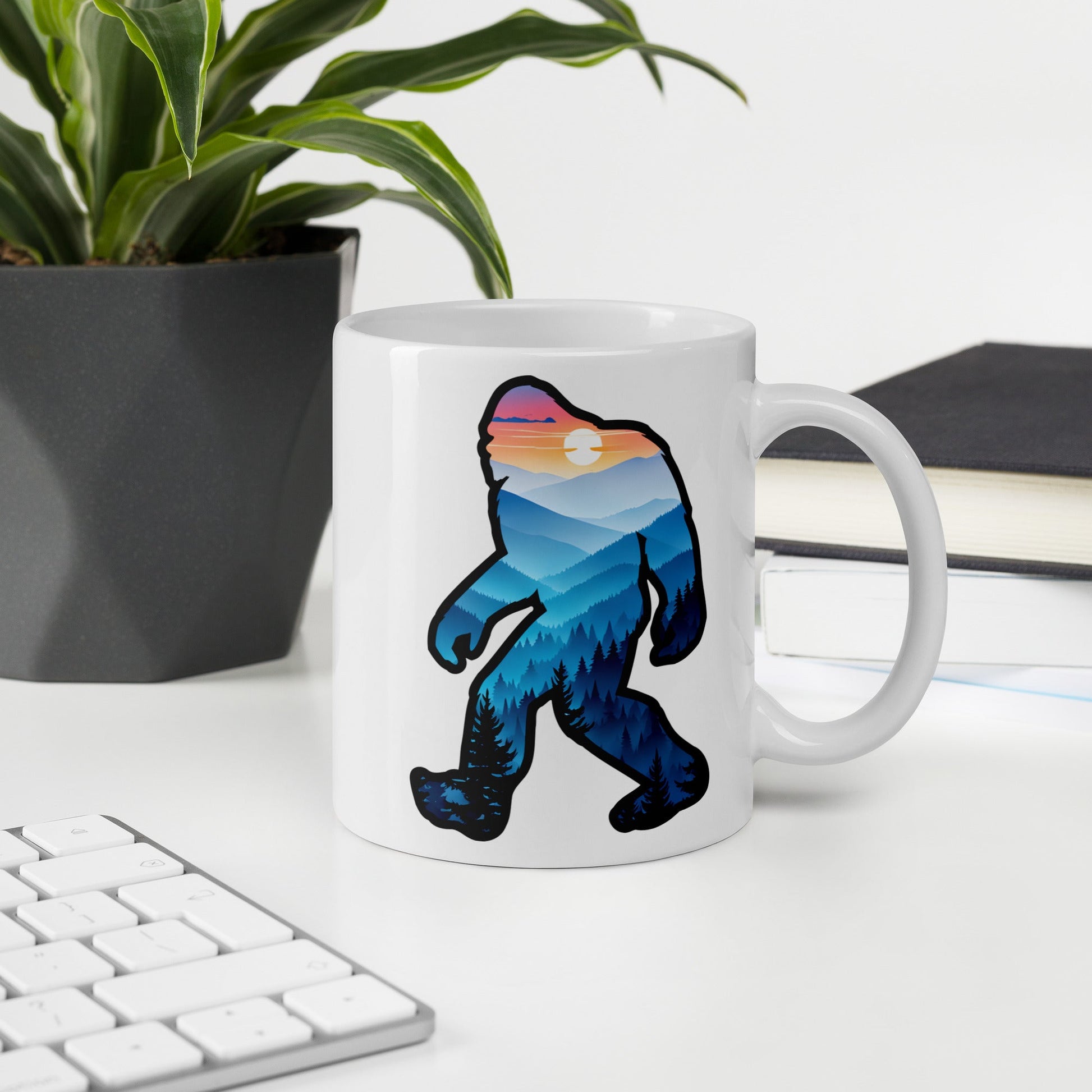 Blue Mountains Bigfoot White Glossy Mug (11 oz, 15 oz, 20 oz) Product - Mugs - Discovery Co.