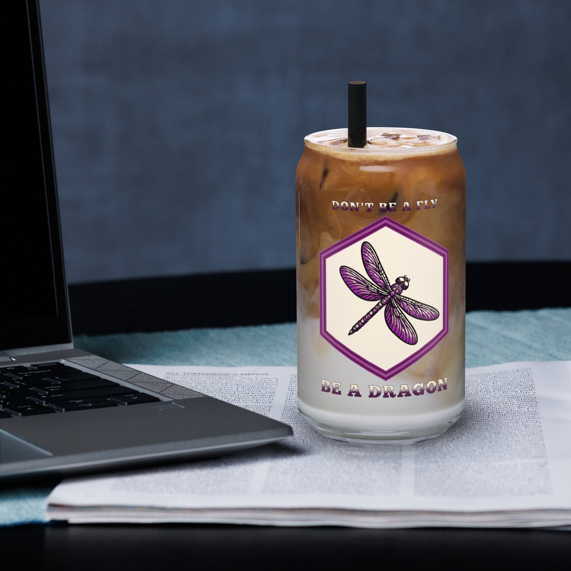 Don't Be A Fly Be A Dragon II Can - Shaped Glass - Can - Shaped Glass - Discovery Co.