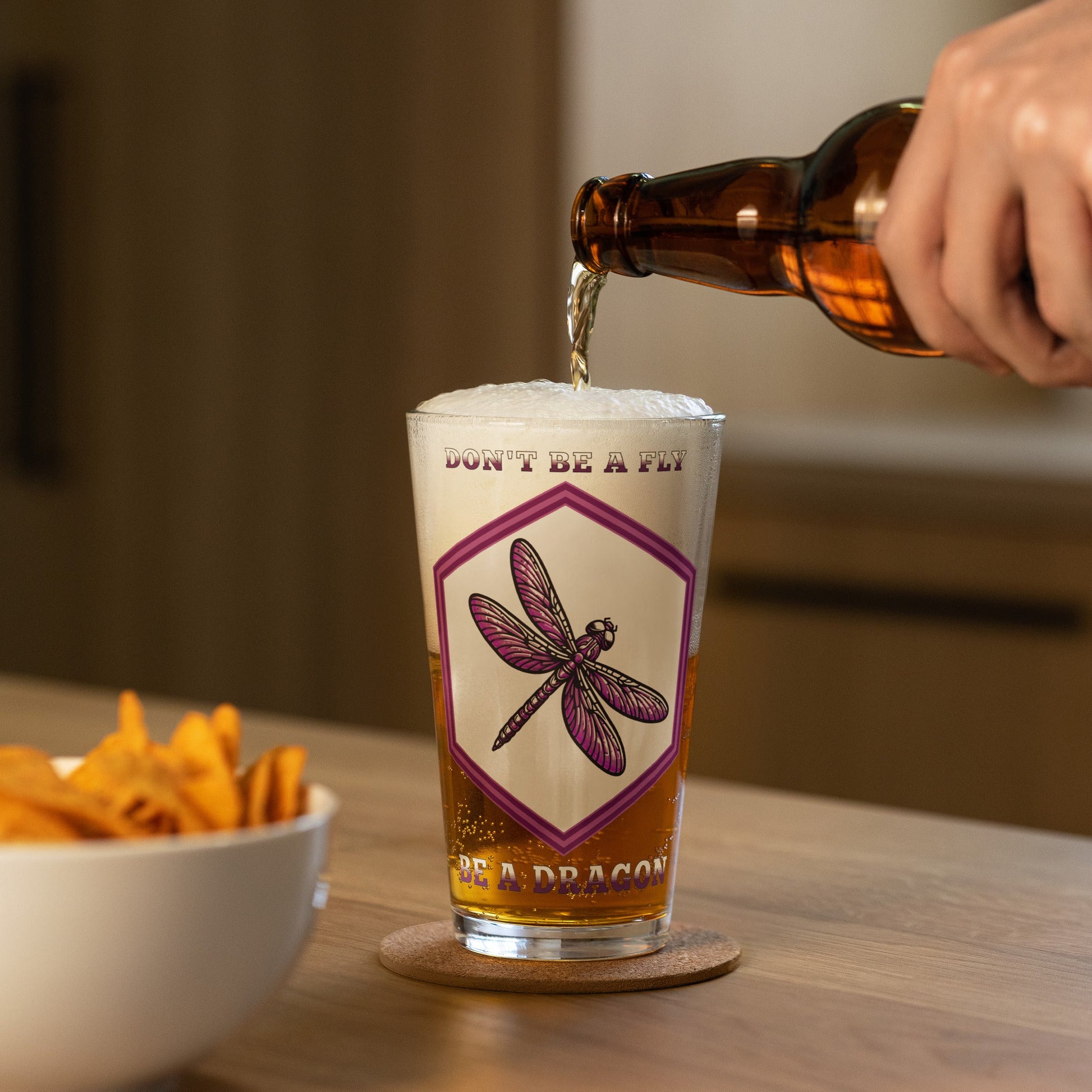 Don't Be A Fly Be A Dragon Pint Glass - Beer Glass - Discovery Co.