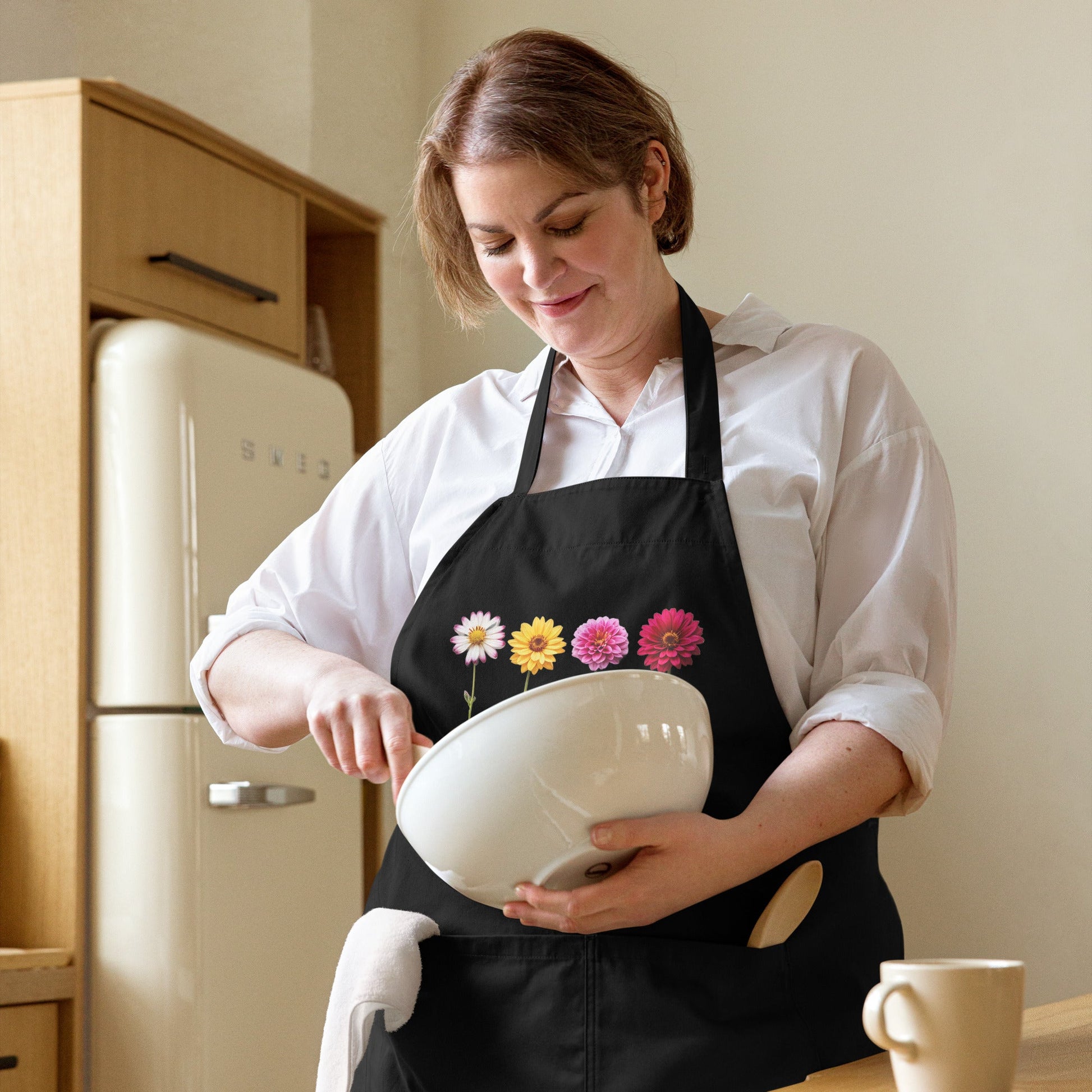 Flowers Organic Cotton Apron - Aprons - Discovery Co.