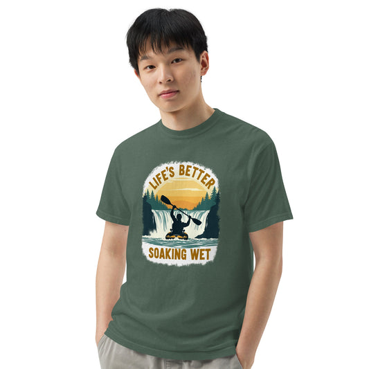 Kayaking "Life's Better Soaking Wet" Men's (Unisex) Premium Tee - Men's Shirts - Discovery Co.