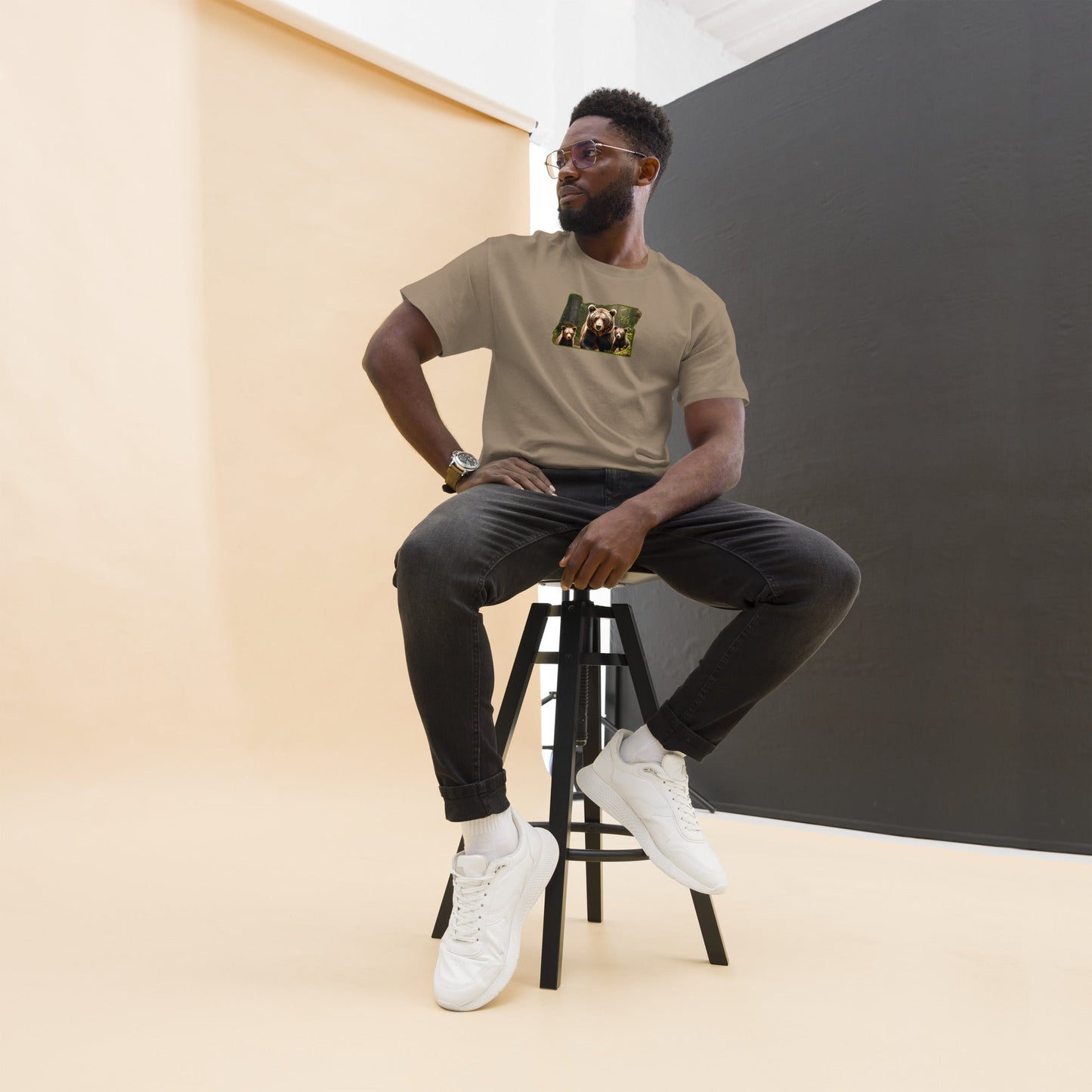 Oregon Bear Family Men's (Unisex) Classic Tee - Men's Shirts - Discovery Co.