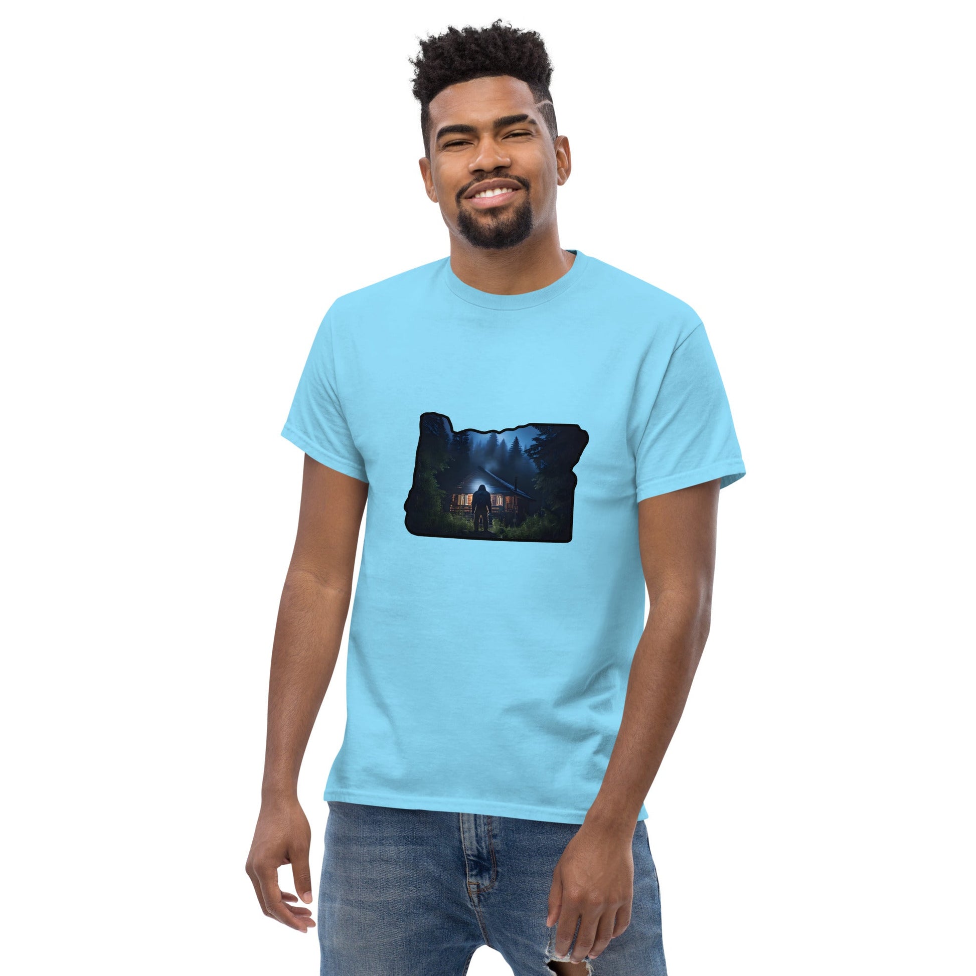 Oregon Big Foot Visits Men's Classic Tee - Men's Shirts - Discovery Co.