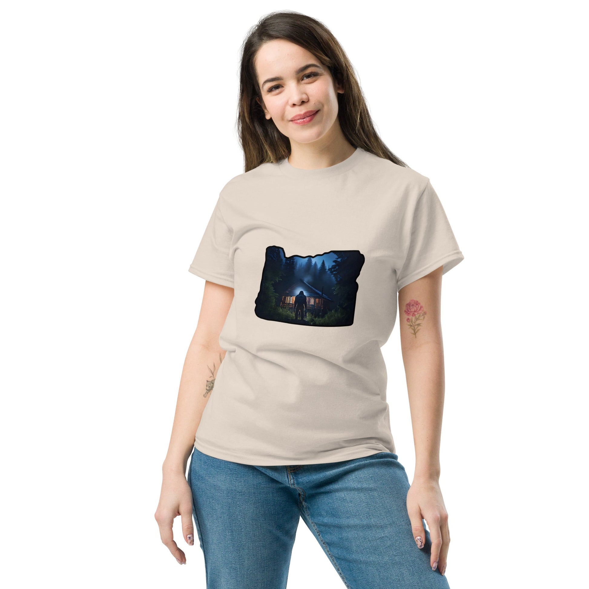 Oregon Big Foot Visits Women's Classic Tee - Women's Shirts - Discovery Co.