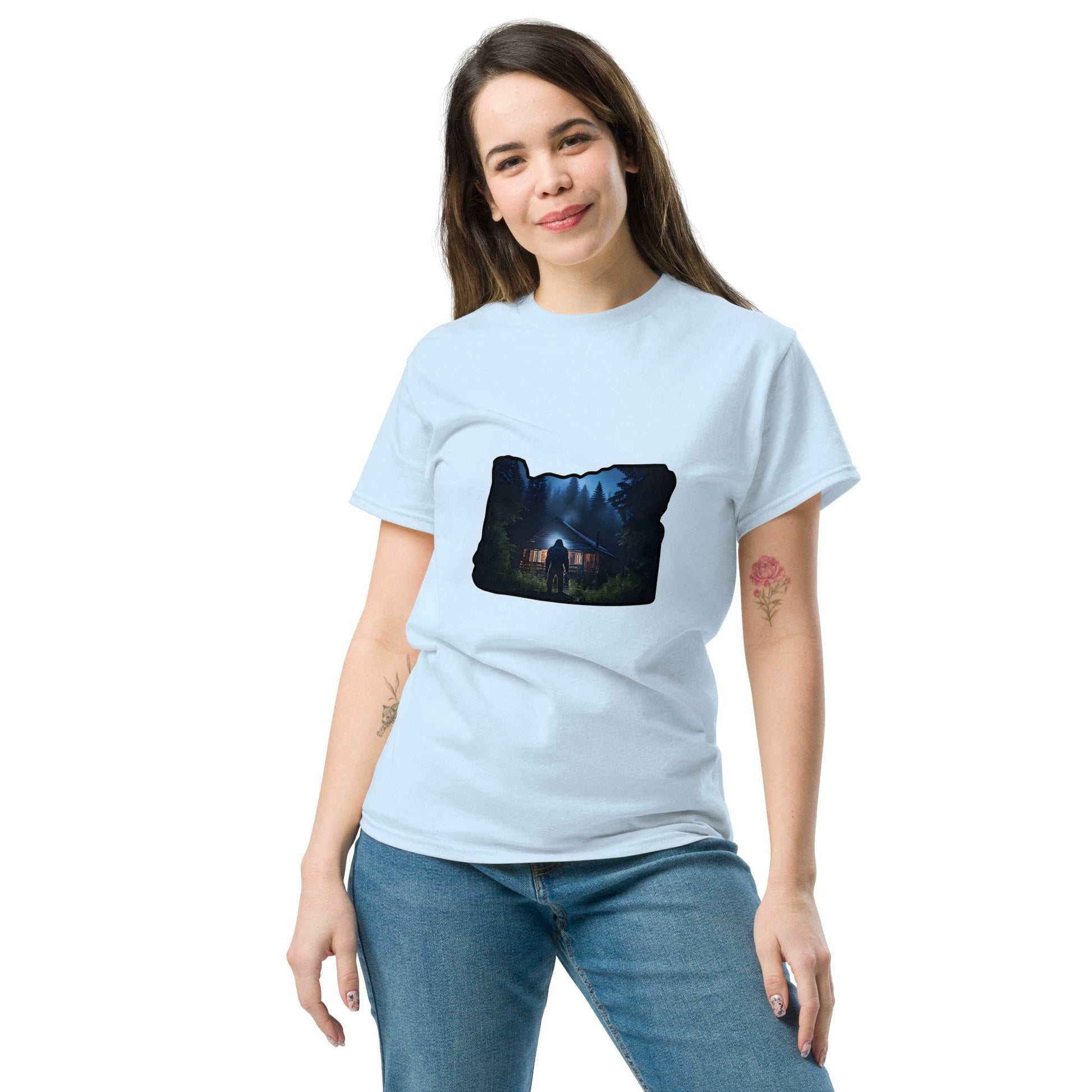 Oregon Big Foot Visits Women's Classic Tee - Women's Shirts - Discovery Co.