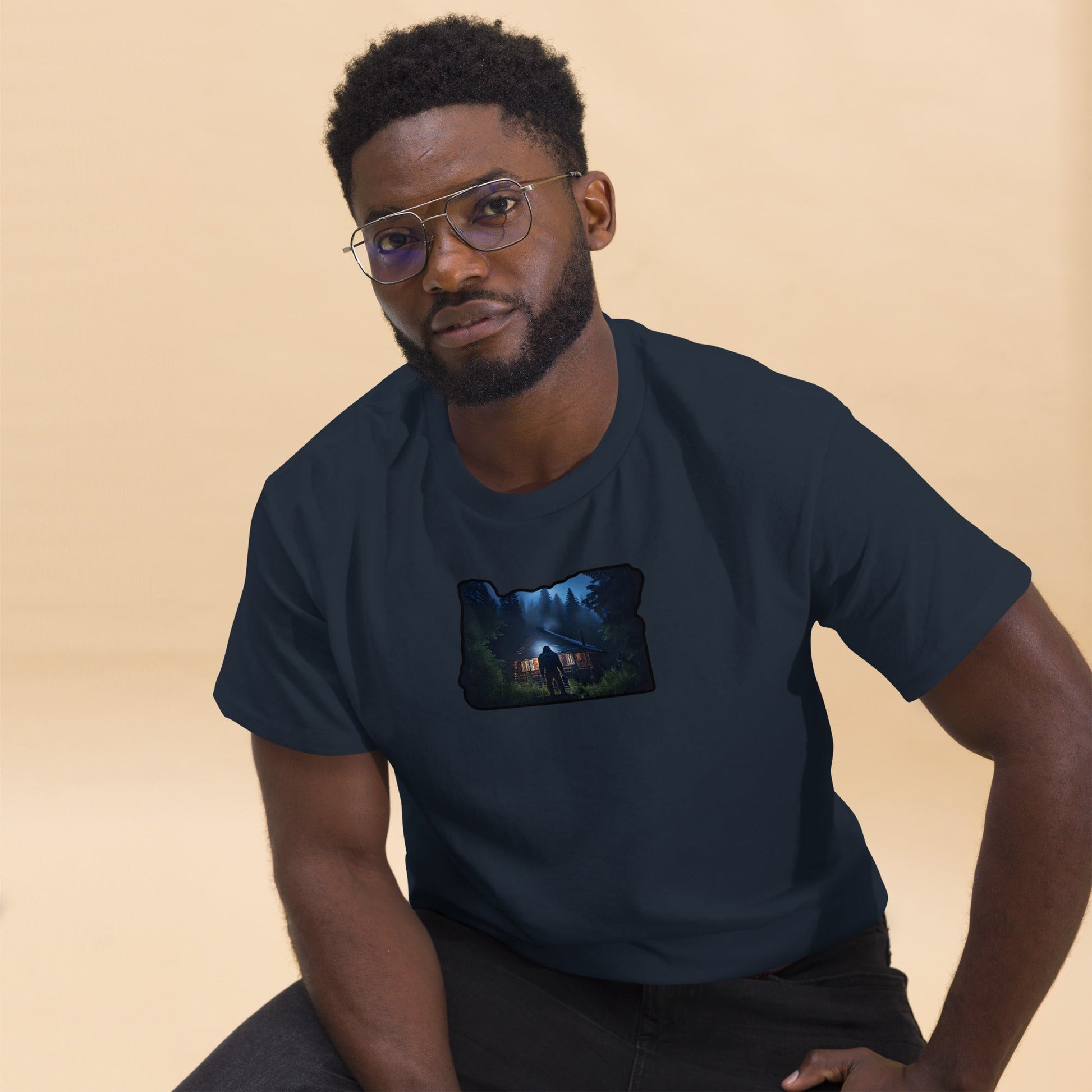 Oregon Bigfoot Visits Men's (Unisex) Classic Tee - Men's Shirts - Discovery Co.