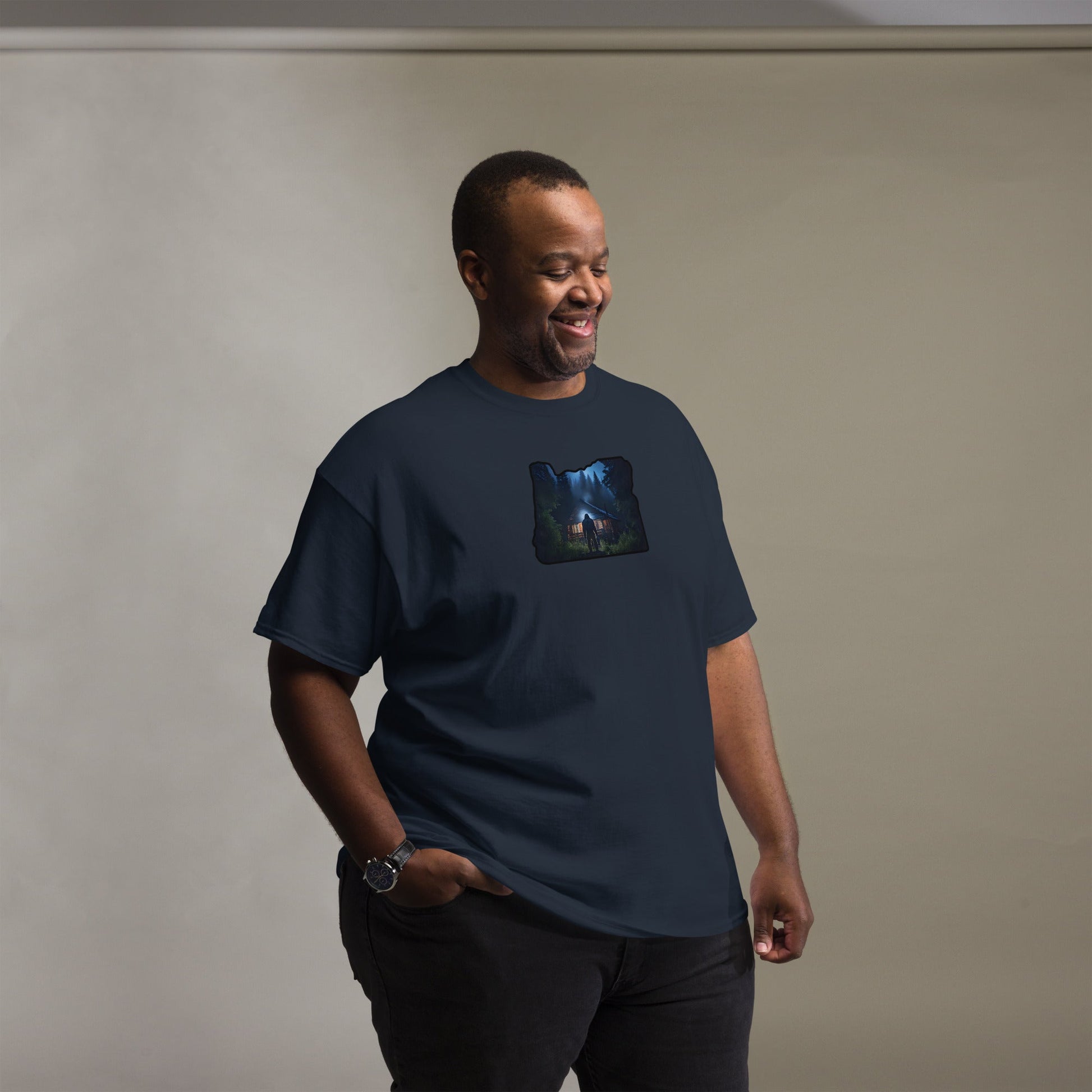 Oregon Bigfoot Visits Men's (Unisex) Classic Tee - Men's Shirts - Discovery Co.