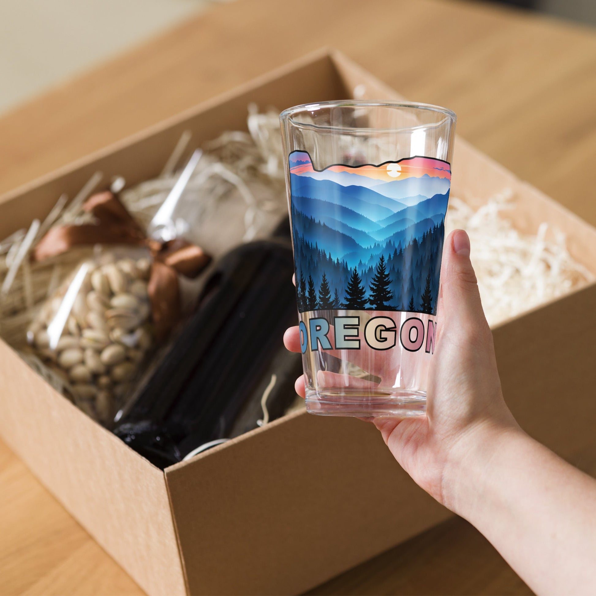 Oregon Blue Mountains II Pint Glass - Beer Glass - Discovery Co.