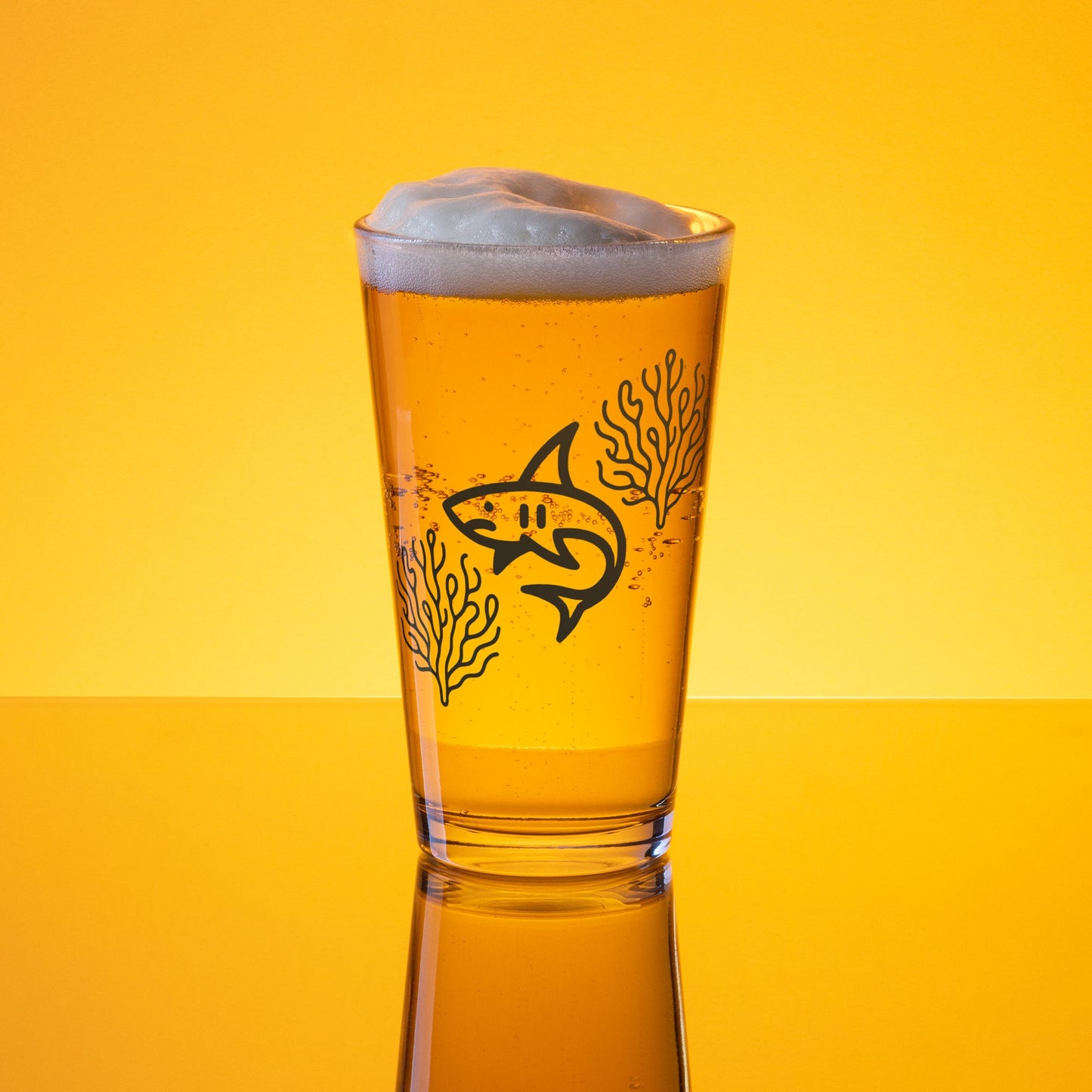 Shark II Pint Glass - Beer Glass - Discovery Co.