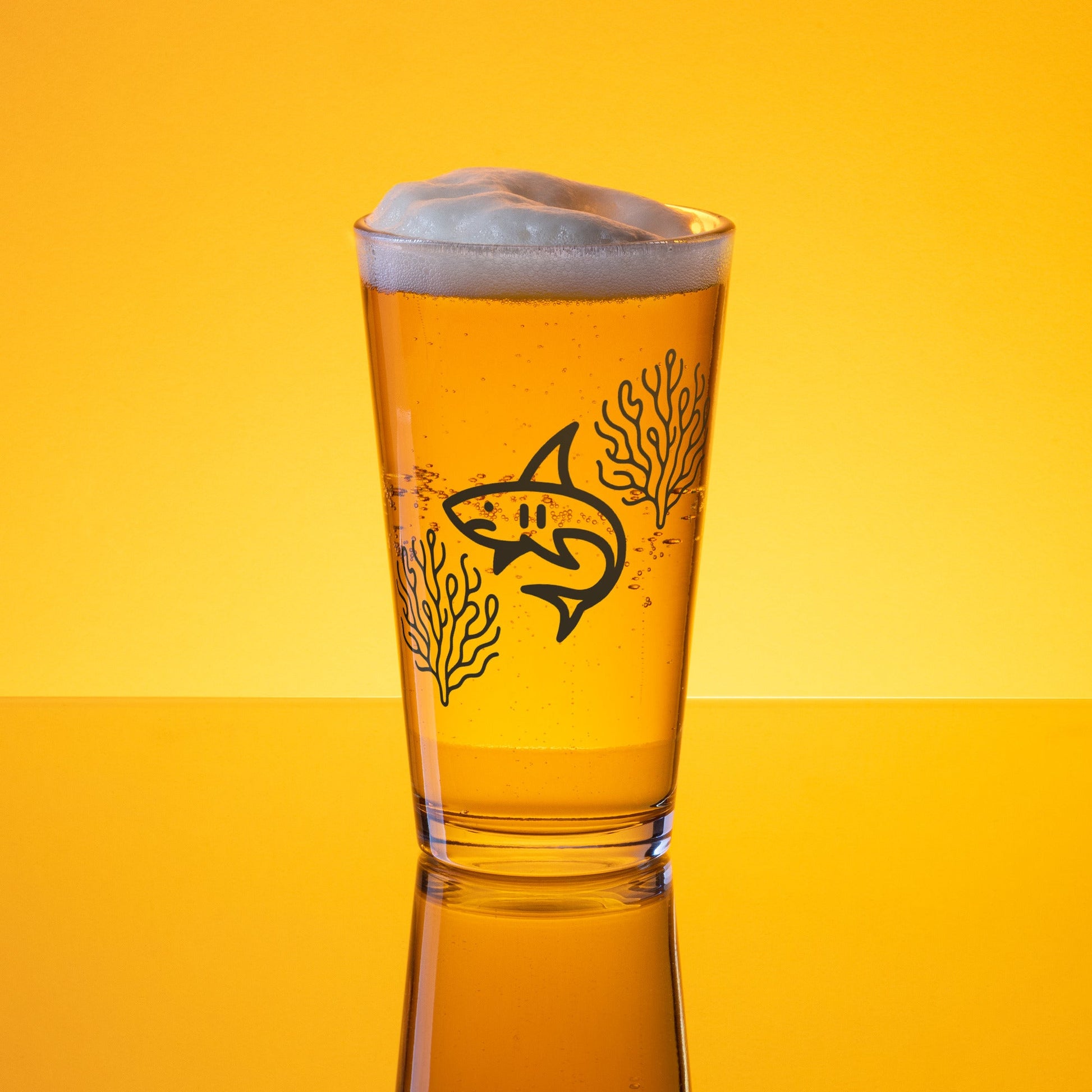Shark II Pint Glass - Beer Glass - Discovery Co.