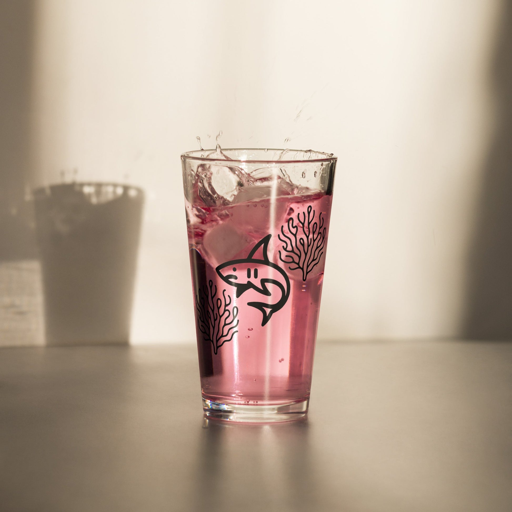 Shark II Pint Glass - Beer Glass - Discovery Co.