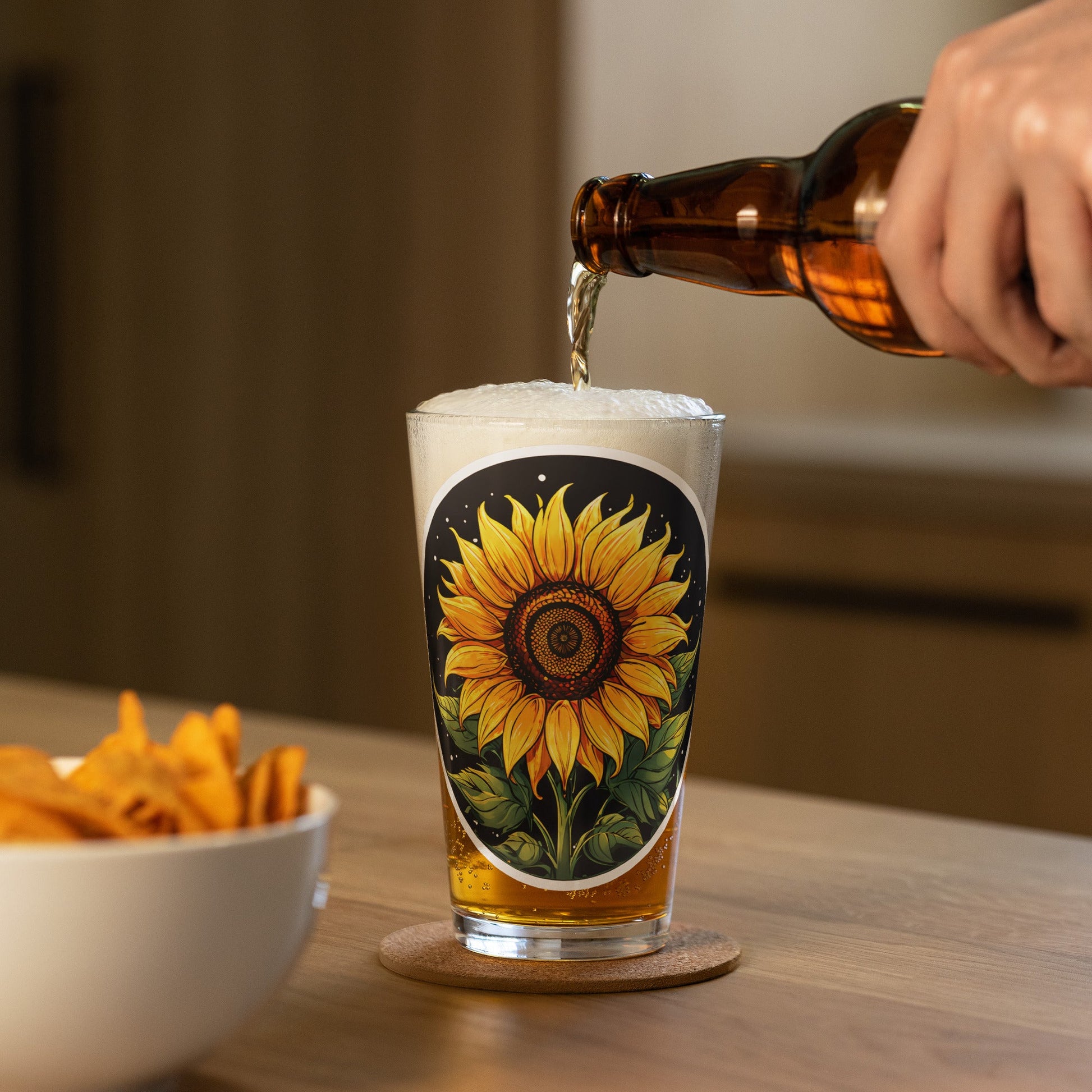 Sunflower Pint Glass (16 oz) - Beer Glass - Discovery Co.