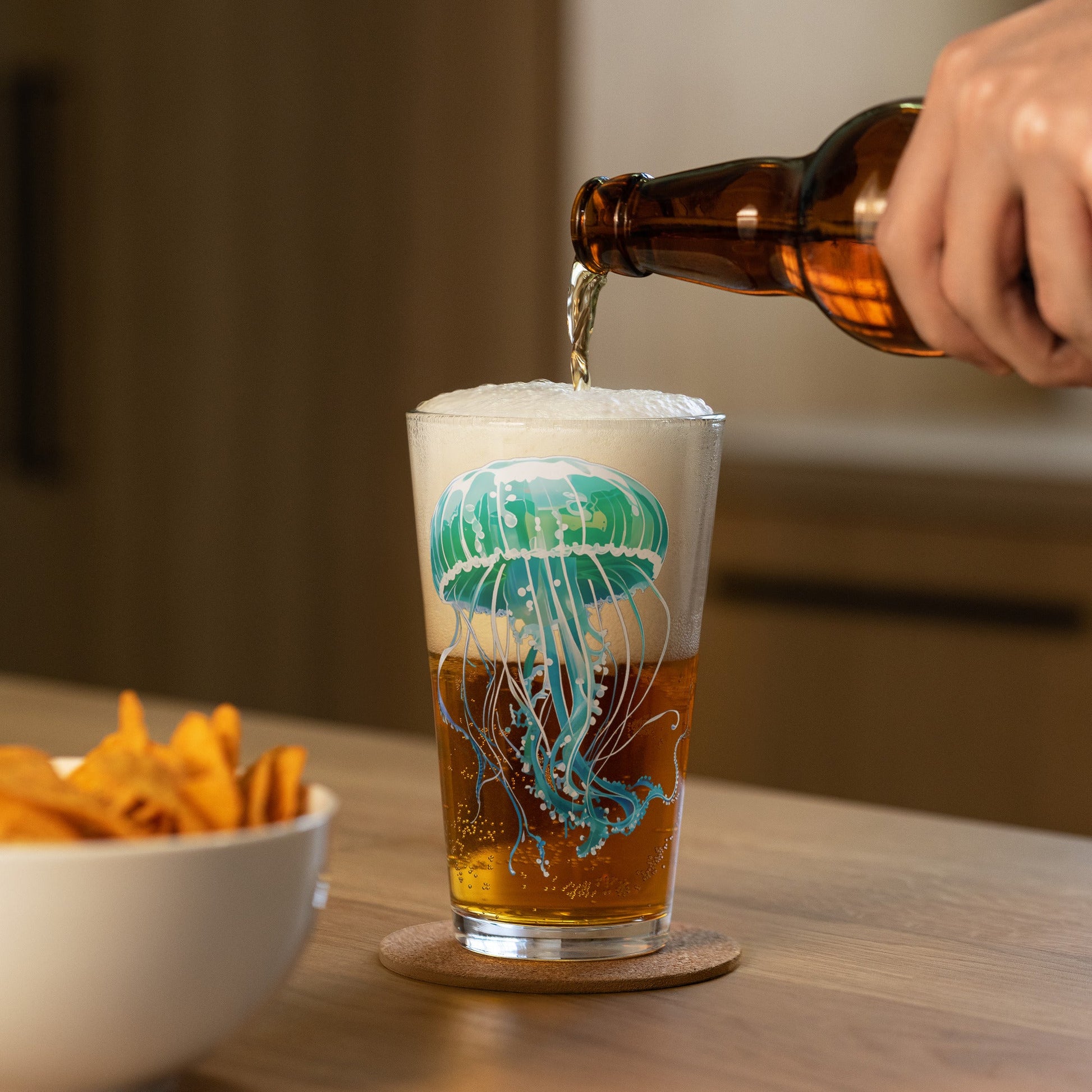 Turquoise Jellyfish Pint Glass (16 oz) - Beer Glass - Discovery Co.